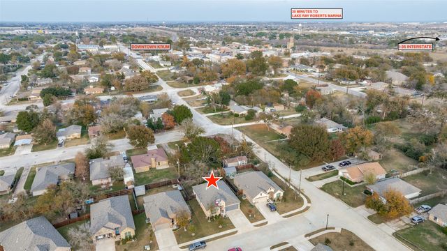 306 Osage Court, Krum, TX 76249