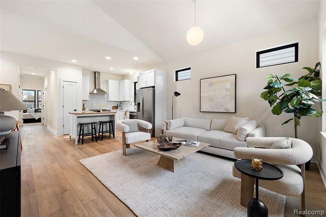 8748 Agnes Street, Detroit, MI 48214