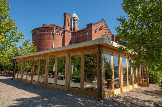 8748 Agnes Street, Detroit, MI 48214