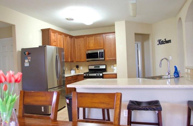 7911 Trestletree Way, Baytown, TX 77521