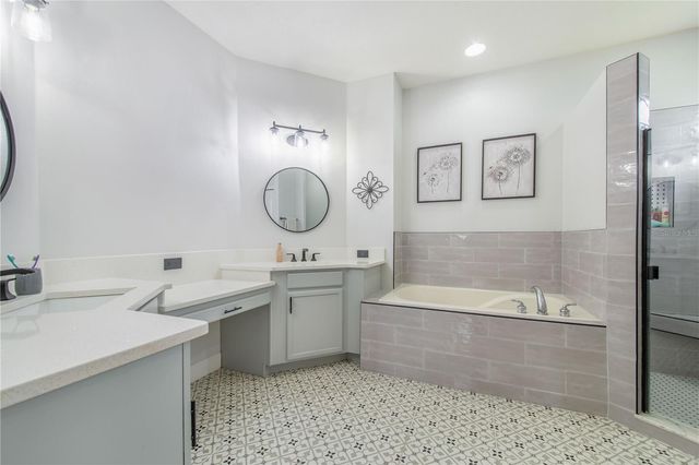 6306 SILVER LEAF LANE, Lakeland, FL 33813