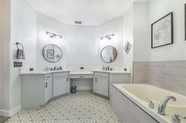 6306 SILVER LEAF LANE, Lakeland, FL 33813