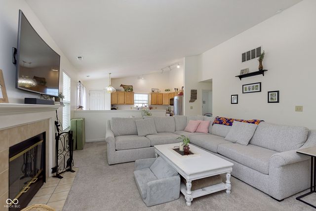 10762 Caval Cade Court, Indianapolis, IN 46234