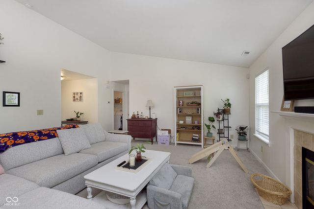 10762 Caval Cade Court, Indianapolis, IN 46234