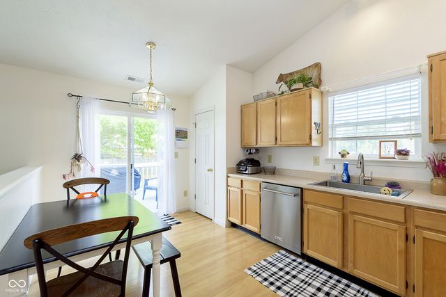10762 Caval Cade Court, Indianapolis, IN 46234