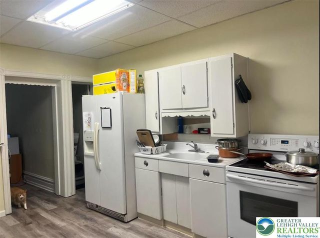 215 North 10th Street, Allentown City, PA 18102