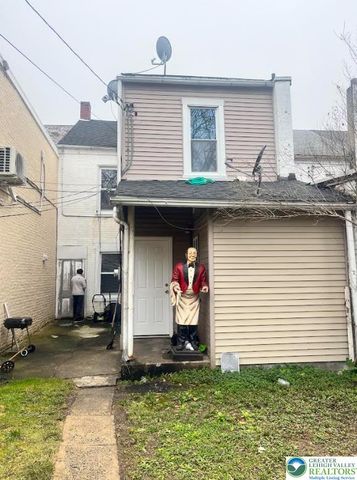 215 North 10th Street, Allentown City, PA 18102