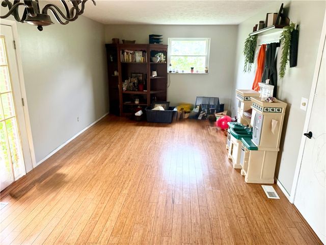2611 Flowerstone Drive, Dayton, OH 45449