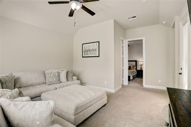 9518 Humboldt Trail, Iowa Colony, TX 77583