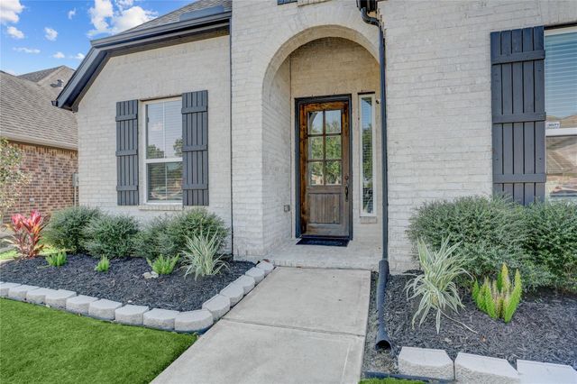 9518 Humboldt Trail, Iowa Colony, TX 77583