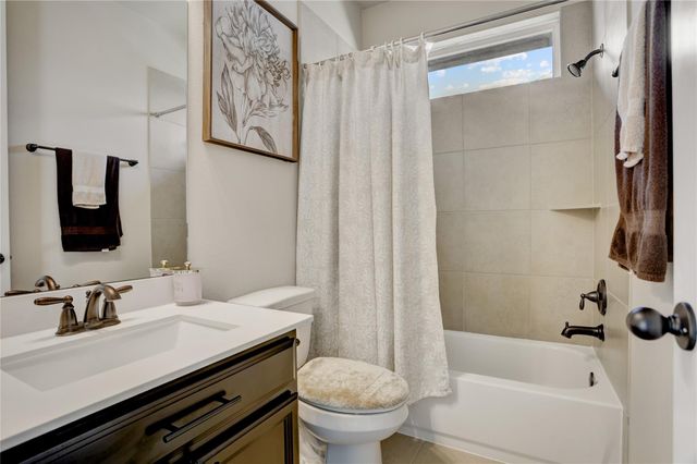 9518 Humboldt Trail, Iowa Colony, TX 77583