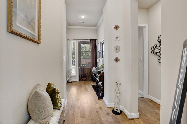 9518 Humboldt Trail, Iowa Colony, TX 77583