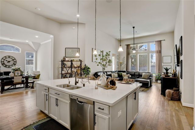 9518 Humboldt Trail, Iowa Colony, TX 77583