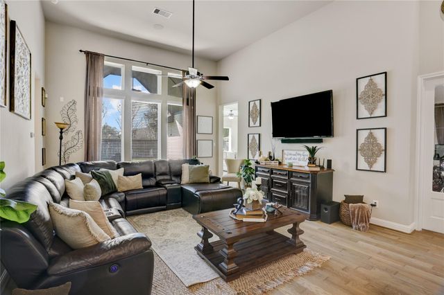 9518 Humboldt Trail, Iowa Colony, TX 77583