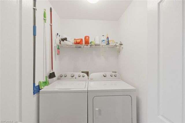 7515 Stoneybrook DR # 841, Naples, FL 34112