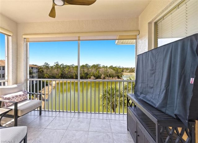 7515 Stoneybrook DR # 841, Naples, FL 34112