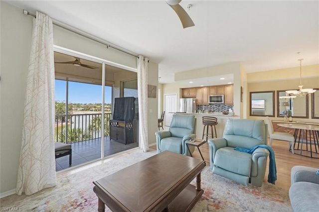 7515 Stoneybrook DR # 841, Naples, FL 34112