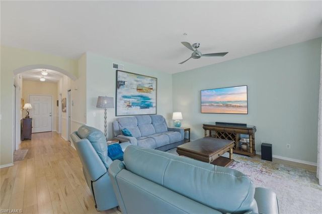 7515 Stoneybrook DR # 841, Naples, FL 34112