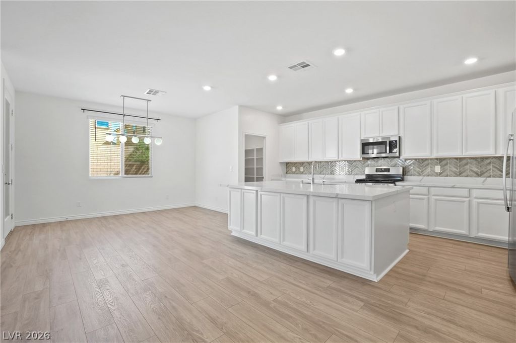 1118 Junipine Avenue, North Las Vegas, NV 89081 — photo 5