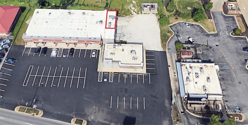 2337-2 N College Avenue, Fayetteville, AR 72703