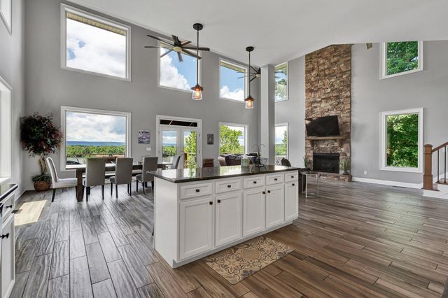 341 Russell Lane, Decatur, TN 37322