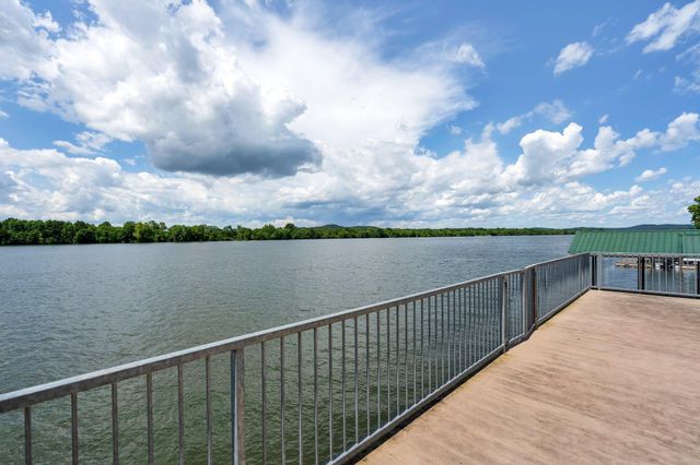 341 Russell Lane, Decatur, TN 37322