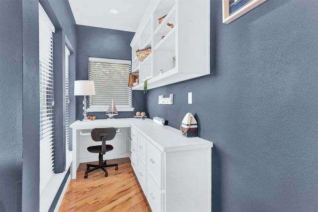 131 Greenway Bend, Pottsboro, TX 75076