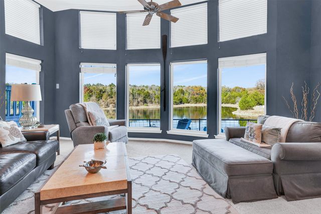 131 Greenway Bend, Pottsboro, TX 75076