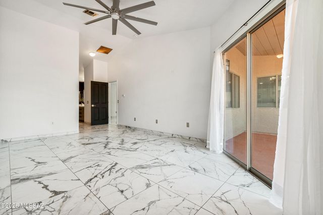 6532 W Harbin Ridge Way, Tucson, AZ 85757