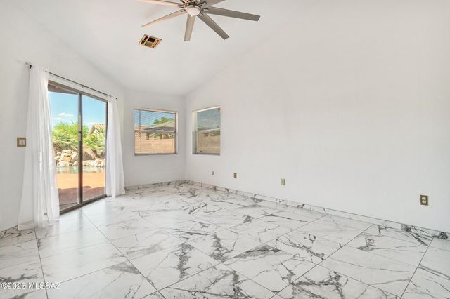6532 W Harbin Ridge Way, Tucson, AZ 85757