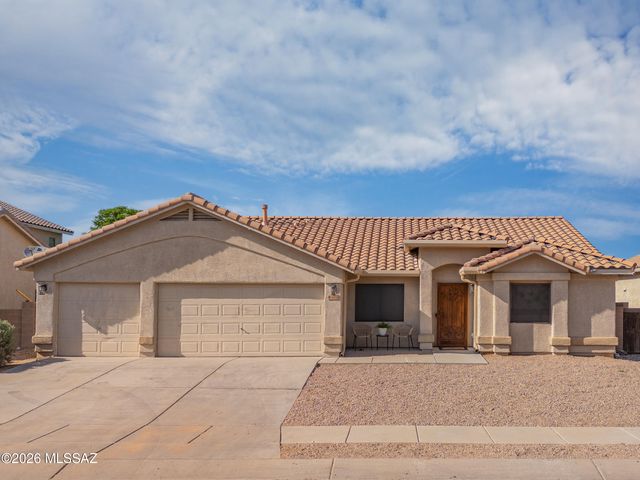 6532 W Harbin Ridge Way, Tucson, AZ 85757