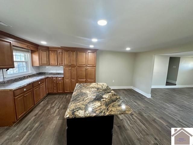 2025 Oak Level Road, Benton, KY 42025