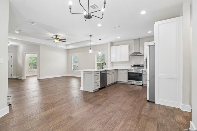 1535 Larkspur, San Antonio, TX 78213