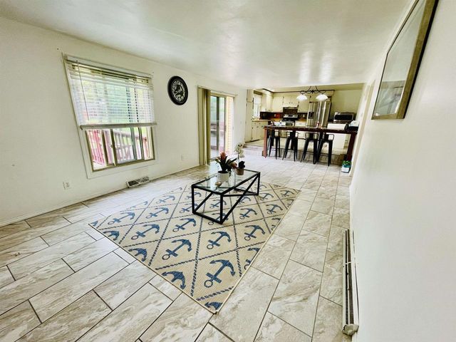 2565 CARMEL LANE, Green Bay, WI 54311