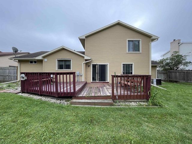 2565 CARMEL LANE, Green Bay, WI 54311