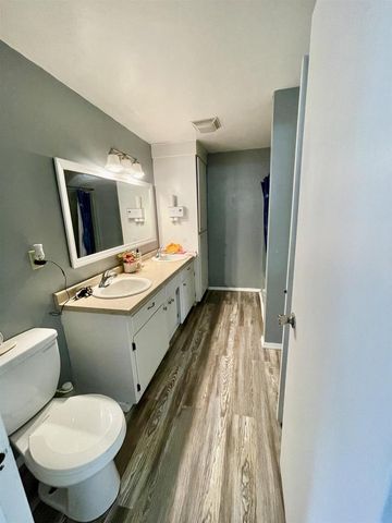 2565 CARMEL LANE, Green Bay, WI 54311