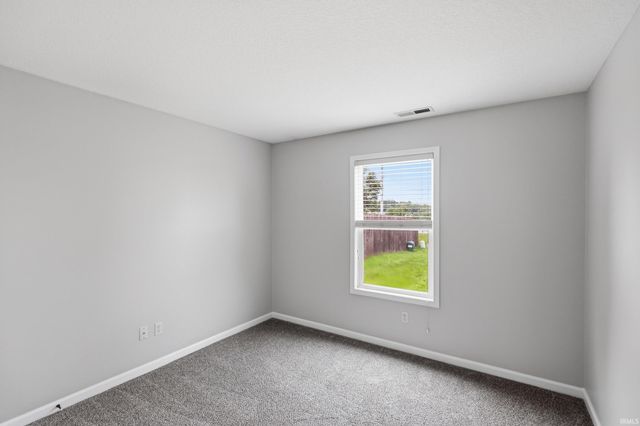 3830 Stanton Hall Parkway, Fort Wayne, IN 46815