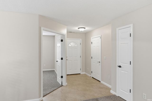 3830 Stanton Hall Parkway, Fort Wayne, IN 46815