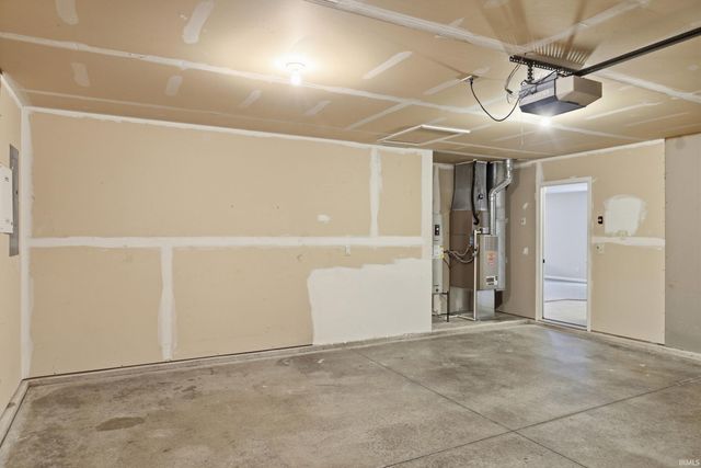 3830 Stanton Hall Parkway, Fort Wayne, IN 46815