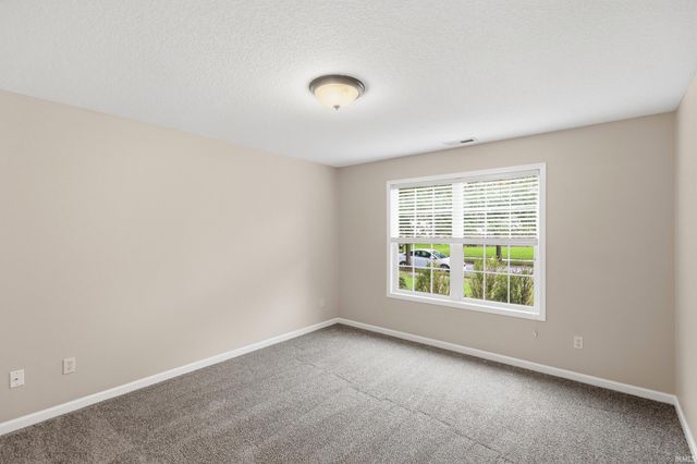 3830 Stanton Hall Parkway, Fort Wayne, IN 46815