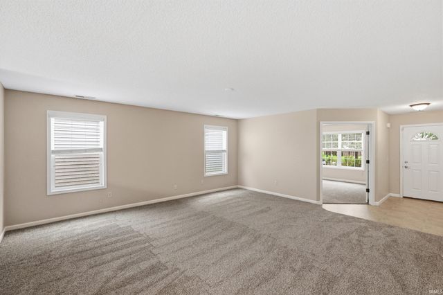 3830 Stanton Hall Parkway, Fort Wayne, IN 46815