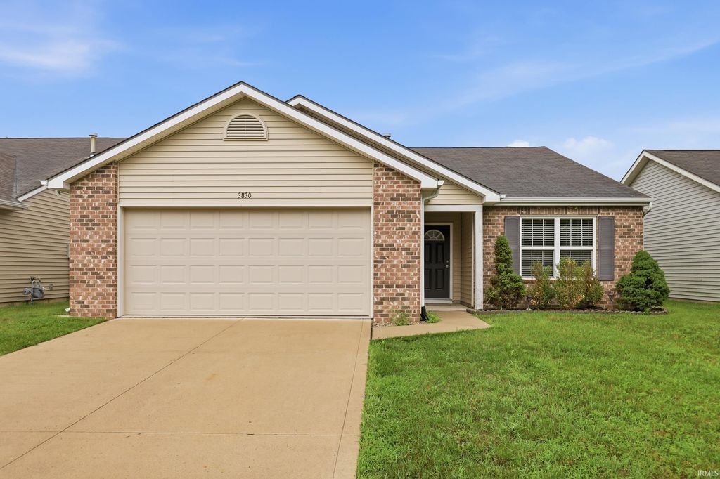 3830 Stanton Hall Parkway, Fort Wayne, IN 46815