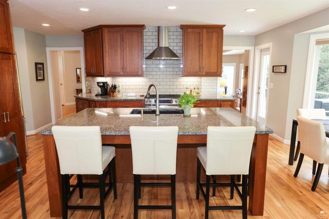 4008 Michelle Circle, Manhattan, KS 66503