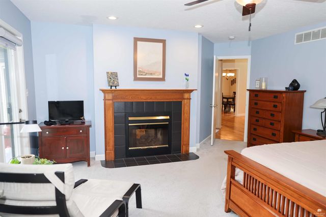 4008 Michelle Circle, Manhattan, KS 66503