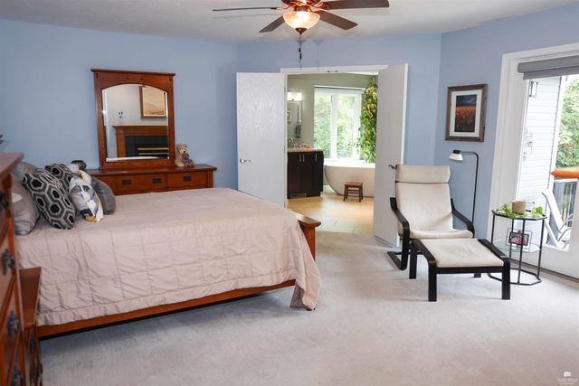 4008 Michelle Circle, Manhattan, KS 66503