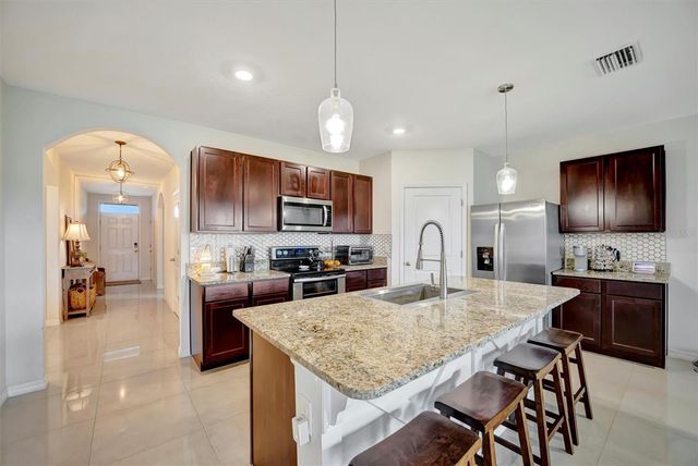 16341 LITTLE GARDEN DRIVE, Wimauma, FL 33598