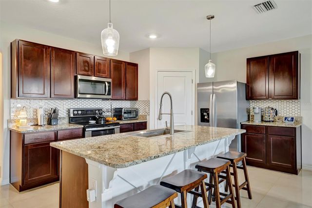 16341 LITTLE GARDEN DRIVE, Wimauma, FL 33598