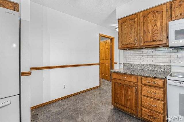 4361 E Swaller Road, Imperial, MO 63052