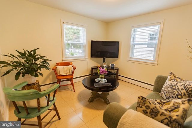 422 CARSONIA AVE, Reading, PA 19606