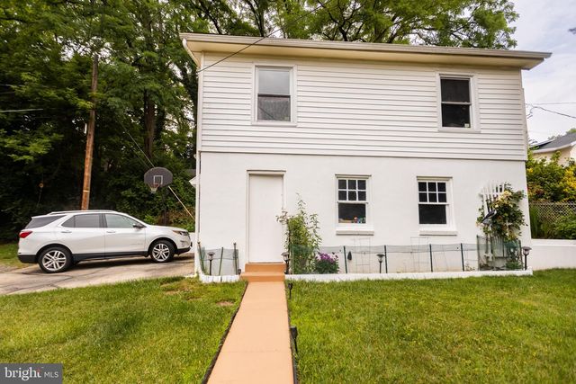 422 CARSONIA AVE, Reading, PA 19606